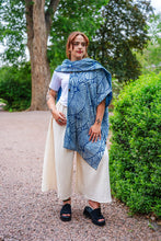 The Wayfarer's Poncho (Unisex)