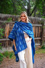 The Wayfarer's Poncho (Unisex)